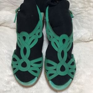 24 HRS shoes